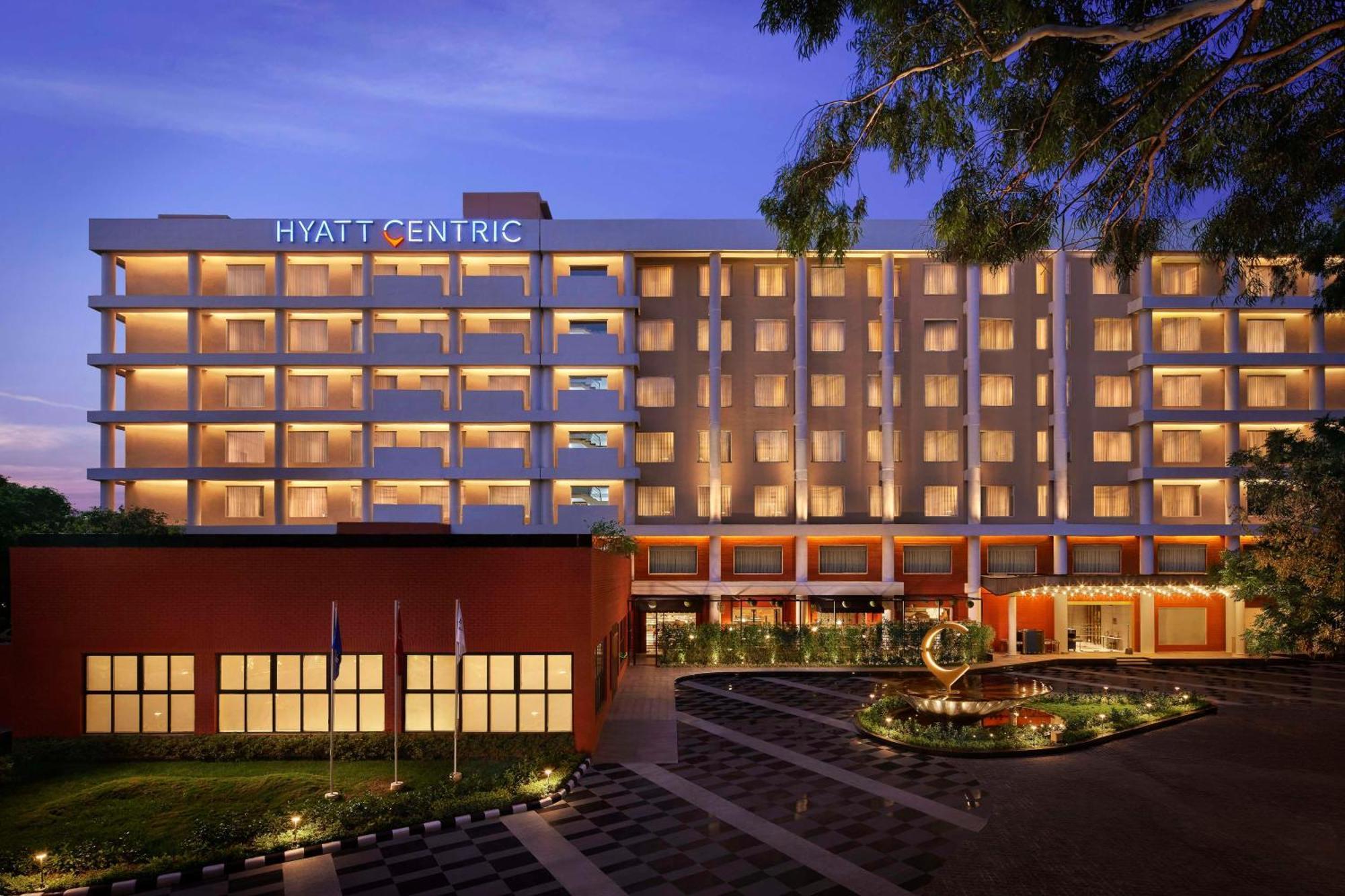 Hyatt Centric Sector17 Chandīgarh Exterior foto